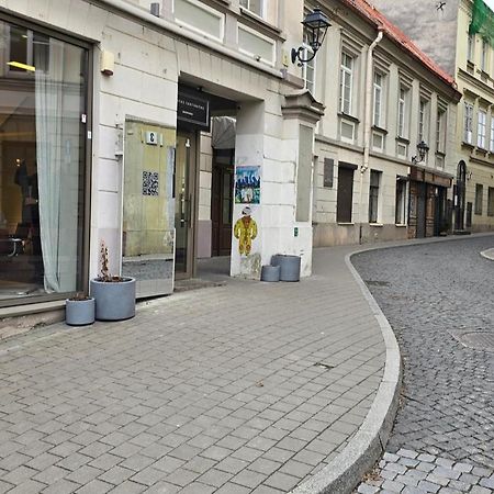 Town Hall Square Apartments Vilnius Exterior photo